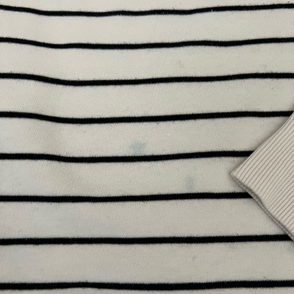 Sweater - Picture 3 of 4